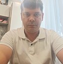 Знакомства: Роман, 35 лет, Дзержинский