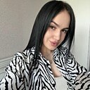 Знакомства: Анастасия, 21 год, Екатеринбург