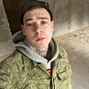 Знакомства: Андрей, 22 года, Жодино