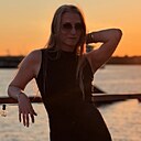 Знакомства: Юлия, 35 лет, Москва