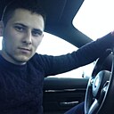 Знакомства: Илья, 33 года, Псков