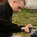 Знакомства: Максим, 20 лет, Касли
