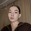 Знакомства: Валерия, 20 лет, Тюмень