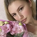 Знакомства: Альбина, 18 лет, Луганск