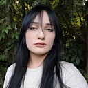 Знакомства: Ксения, 23 года, Астрахань