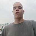 Знакомства: Владимир, 18 лет, Сургут