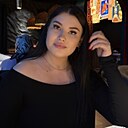Знакомства: Ксения, 29 лет, Ульяновск