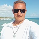 Знакомства: Виктор, 50 лет, Полевской