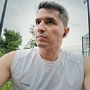 Знакомства: Илья, 46 лет, Владивосток