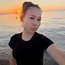 Знакомства: Камила, 18 лет, Семей