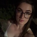 Знакомства: Виктория, 30 лет, Брно