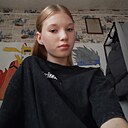 Знакомства: Полина, 20 лет, Челябинск