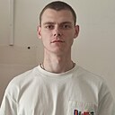 Знакомства: Евгений, 24 года, Молодогвардейск