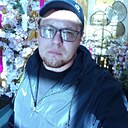 Знакомства: Максим, 37 лет, Умань