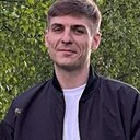 Знакомства: Евгений, 35 лет, Муравленко