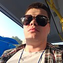 Знакомства: Максим, 23 года, Свободный