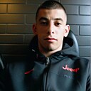 Знакомства: Макс, 25 лет, Житомир