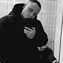 Знакомства: Влад, 22 года, Лунинец