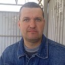 Знакомства: Евгений, 38 лет, Темрюк