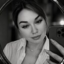 Знакомства: Крістіна, 38 лет, Днепр