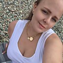 Знакомства: Вера, 27 лет, Владивосток