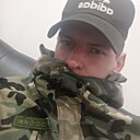 Знакомства: Денис, 24 года, Вологда