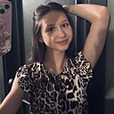 Знакомства: Ксения, 25 лет, Салехард
