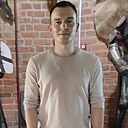 Знакомства: Максим, 30 лет, Новогрудок