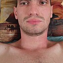 Знакомства: Максим, 24 года, Красноармейск
