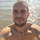 Знакомства: Андрей, 32 года, Нижний Тагил