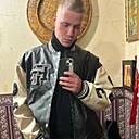 Знакомства: Виктор, 23 года, Дзержинский