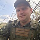 Знакомства: Максим, 28 лет, Донецк (Ростовская Обл.)