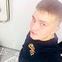 Знакомства: Рома, 30 лет, Магадан