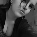 Знакомства: Ксения, 25 лет, Киров