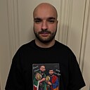 Знакомства: Сергей, 26 лет, Москва