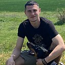 Знакомства: Роман, 22 года, Геническ