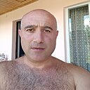 Знакомства: Zauri, 42 года, Тбилиси