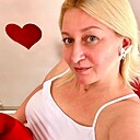 Знакомства: Алина, 42 года, Симферополь