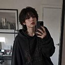 Знакомства: Женя, 19 лет, Сланцы