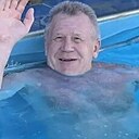 Знакомства: Александр, 63 года, Волжский