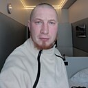 Знакомства: Кирилл, 37 лет, Тюмень