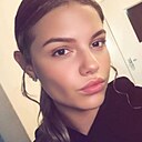 Знакомства: Виктория, 18 лет, Екатеринбург