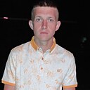 Знакомства: Павел, 25 лет, Скидель