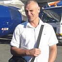 Знакомства: Андрей, 47 лет, Новотитаровская