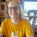 Знакомства: Антон, 23 года, Болотное