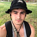 Знакомства: Иван, 24 года, Ереван