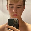 Знакомства: Влад, 20 лет, Островец