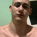 Знакомства: Fama, 21 год, Николаев