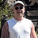 Знакомства: Рон, 28 лет, Великий Новгород
