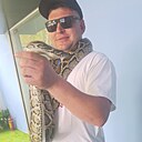 Знакомства: Олег, 33 года, Лесозаводск